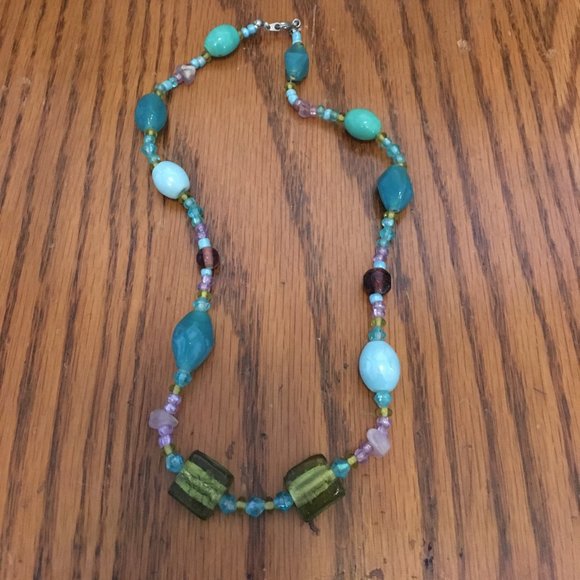 ♥ $10 Glass bead & amythest necklace 16" - Picture 1 of 1